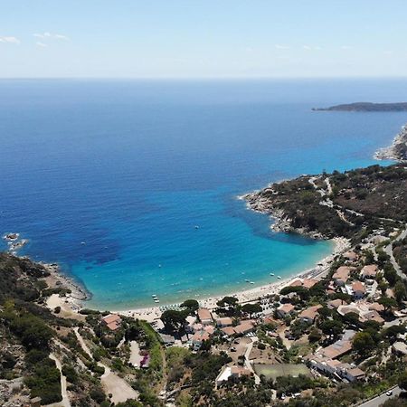Grotta Azzurra Apartment - Cavoli - Terrazza Vista Mare, Clima E Parcheggio San Piero in Campo  Bagian luar foto